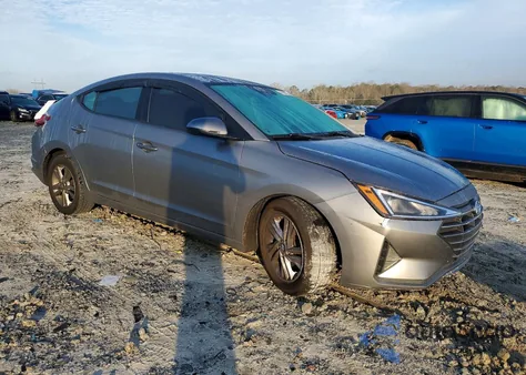 2019 Hyundai Elantra Sel z USA, uszkodzony, nr VIN KMHD84LF8KU747015